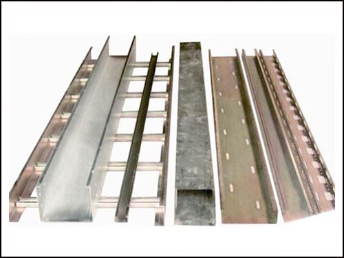 梯级式电缆桥架备